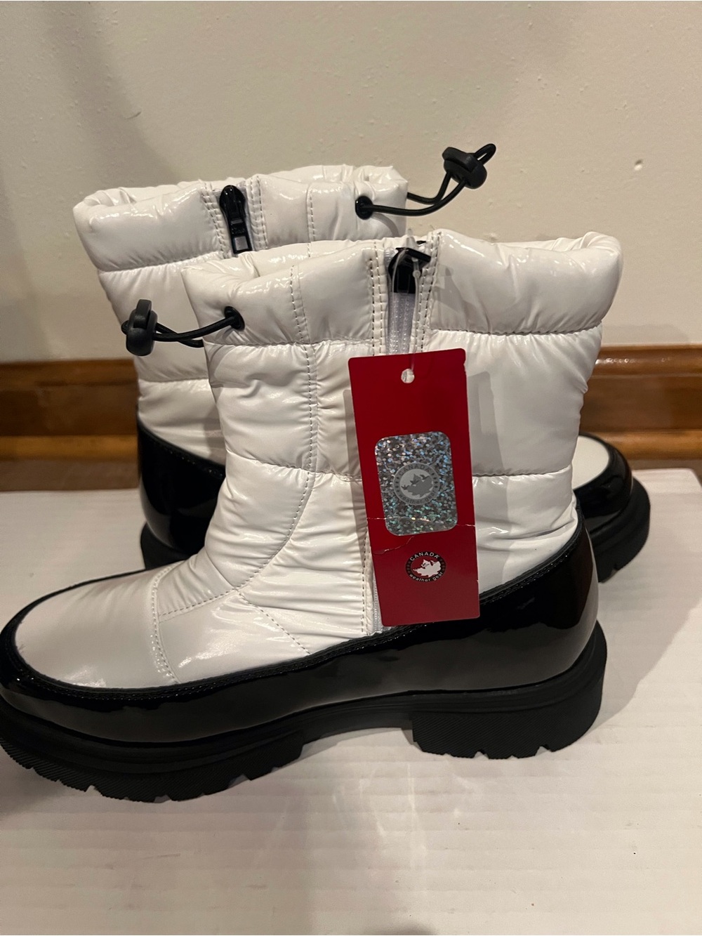 Women's White and Black Puffer Ankle Boots with Side Zip